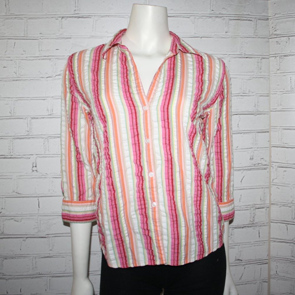 🌸💚 St. John’s Bay Button Down · Hot Pink + Green + White · Size S
